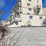 Regina Apartment *